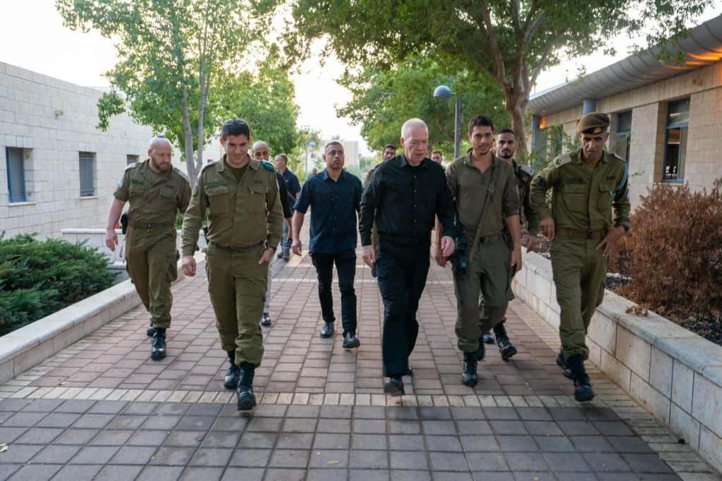 תקשורת שר הביטחן