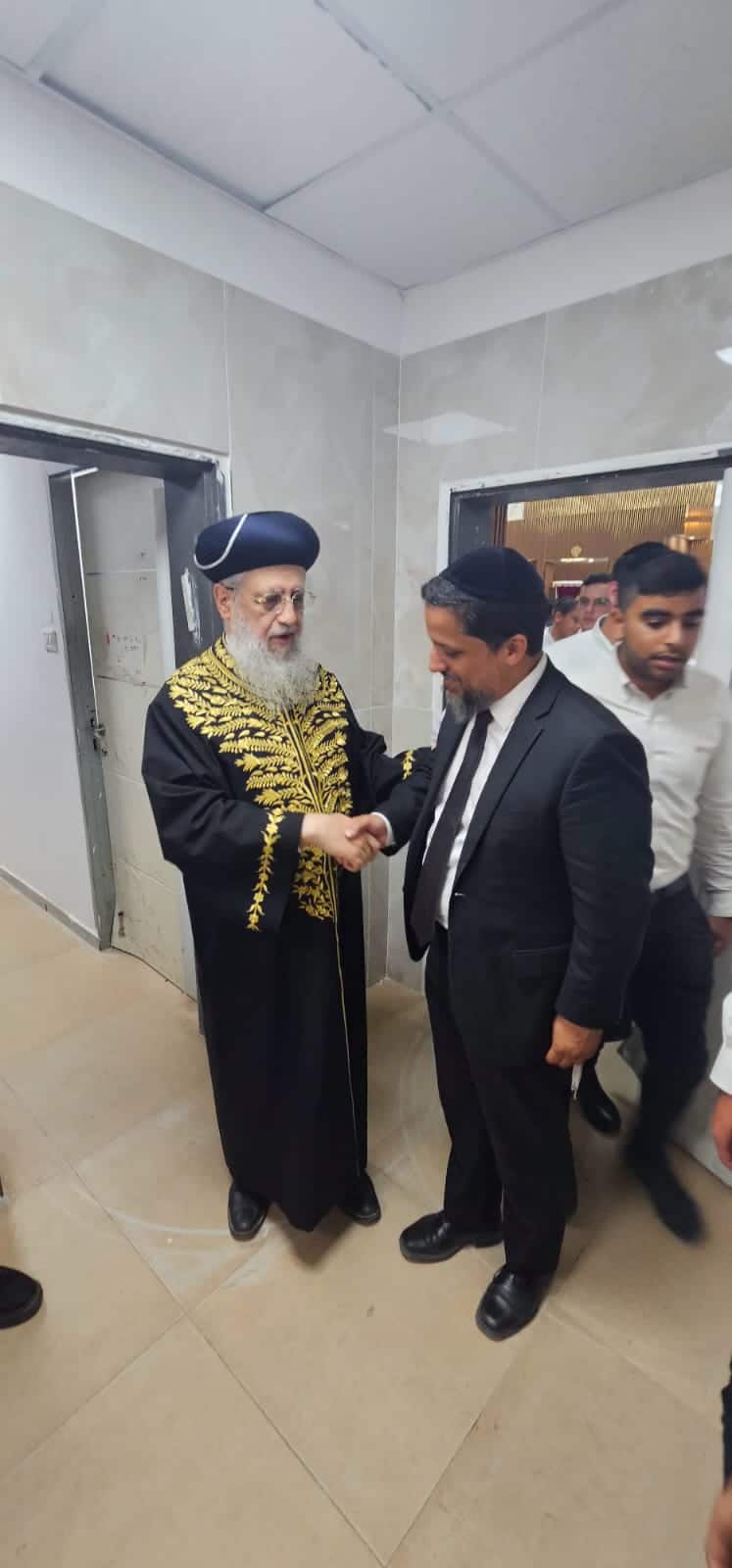 ללא